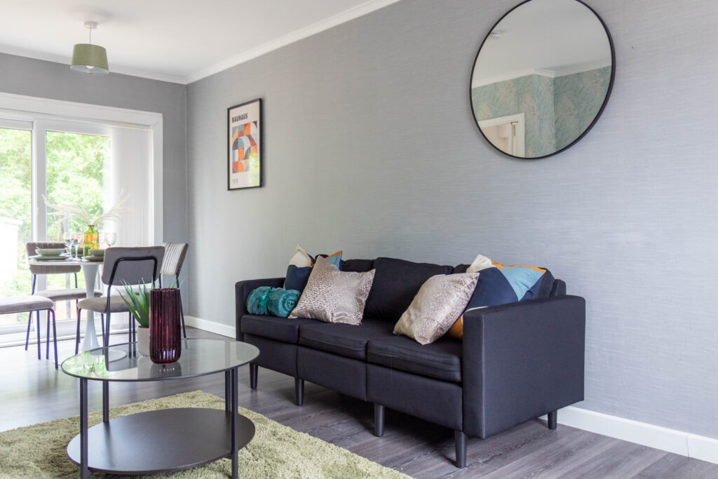 Book your flexible 1 month rentals in Dundee instantly via WhatsApp
